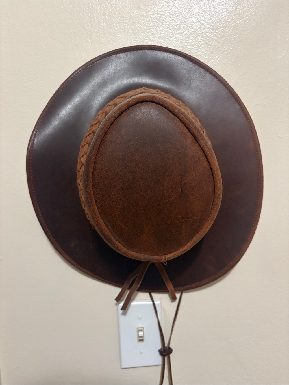 Brown Leather Outback Hat - Menโs Western Style